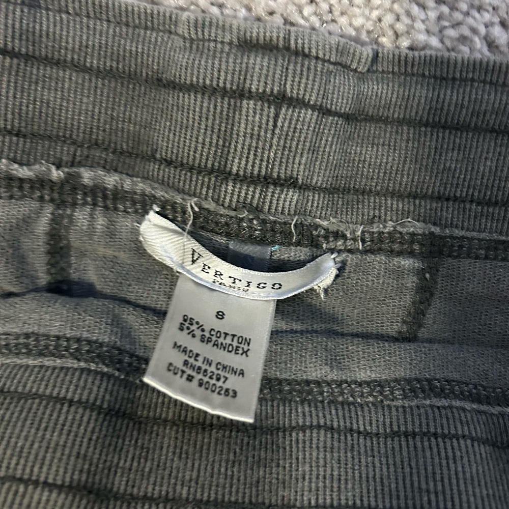 Vertigo embroidered sweatpants, size small, super cute